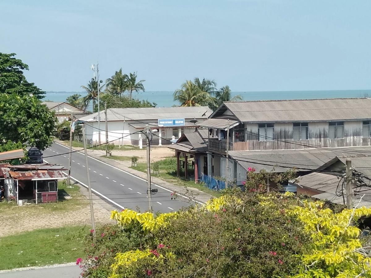Rumah Hentian Ayah Kampung Kuala Besut Exterior photo