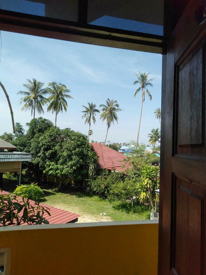 Rumah Hentian Ayah Kampung Kuala Besut Exterior photo